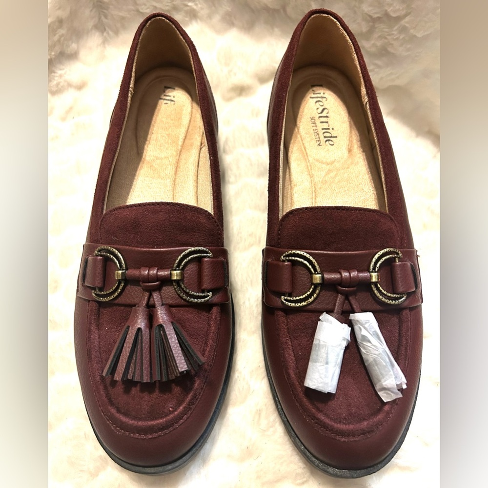 NEW…Life Stride Logan Burgundy Wine Tassel slip on Loafers women’s size 7M - Picture 7 of 12